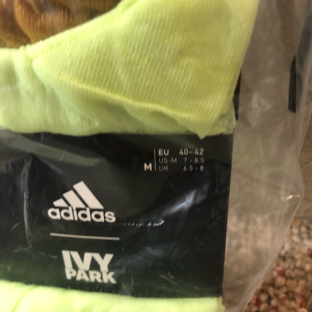 🆕 Drip 💧2.2 IVY PARK x adidas Sheer Socks 3 Pack - Picture 6 of 11